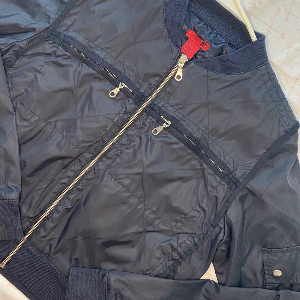 LIGHT BOMBER JACKET😍